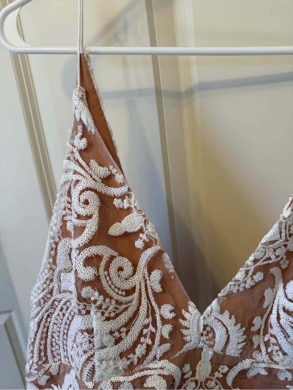 FREE PEOPLE NIGHT SHIMMERS MINI DRESS in SEQUIN LACE NUDE, SIZE 10 - Picture 6 of 13